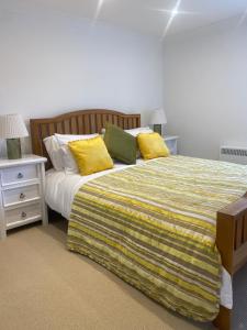 Cottage ideal for le shuttle and Designer Outlet