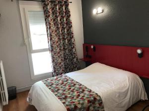 Hotels Hostellerie Le Mirabeau : photos des chambres