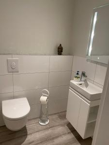 Haushälfte rechts WE2