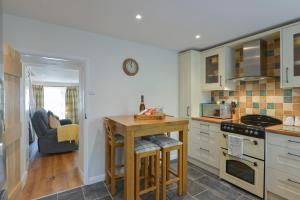 Meadow View Cottage