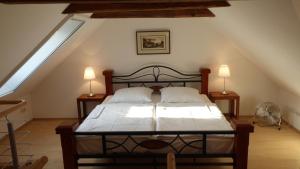 Gut Rattelvitz, Galerie E MITTE