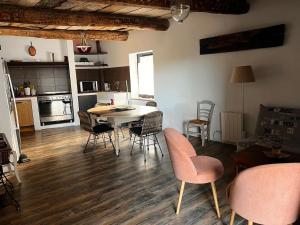 Maisons de vacances Magnifique Mas avec piscine proche d Anduze : photos des chambres