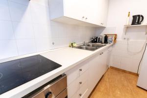 Casa magnifica a pocos metros de la playa con AC