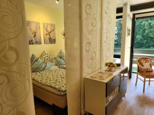 Alpenschwänchen 2 - Salzschwänchen