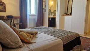 Aux roses de Cèdres chambre Savane