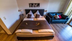 Gästehaus Holzer Kreuz - Ferienwohnung "Narzisse"