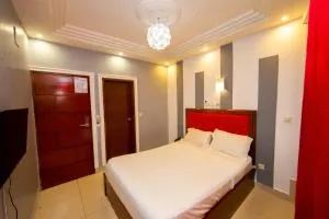 Hôtel Signature - Djoungolo