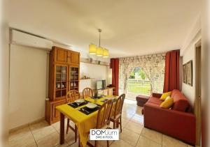 DOMuum Holidays - DMS III POOL