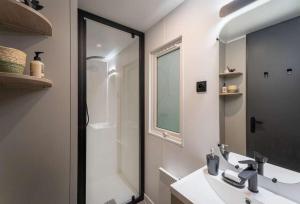 Campings DOMAINE LES EPINETTES : photos des chambres