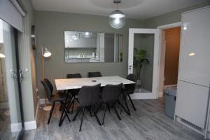 Luxury 3 bed town house Dog friendly