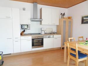 Reriker Tied Fewo Ostseesand 2