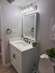 Great 2 Br 1 & half bath Marsh Villas 2M