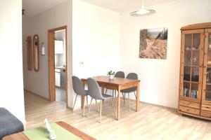 Hinter den Dünen D80