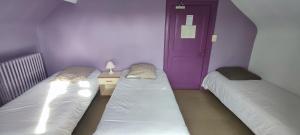 Hotels capsule Le bouf tard chambre vue sur jardin CH7 : photos des chambres