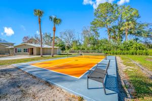 Private Pool Pickleball Game Room Sleeps 18