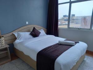Nairobi Fahari Bliss