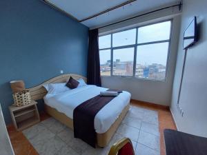 Nairobi Fahari Bliss