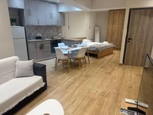 Milies Creekside Studio