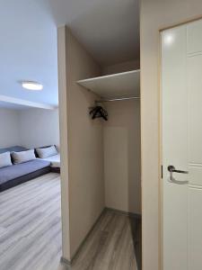 Madise Avenue apartment