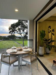 Tropicalia Home - Apartment