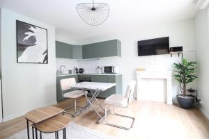 Le Mistral - Calme et Climatisé - Hypercentre - Terrasse - Wifi