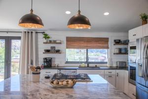 Castle Rock 95 4brs Community launch Riverfront park