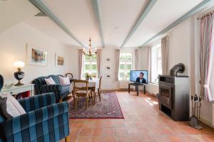 Deichhaus am Greetsieler Hafen "Uroma Jaaptje"