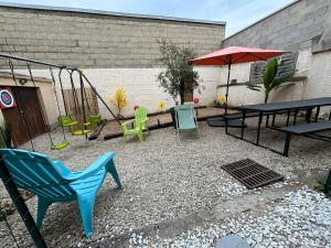 Maisons de vacances Le CoEuR du ViGnObLe Capacite 16 personnes max Venez partager un moment agreable en famille amis couples jeux Petanque jacuzzi : photos des chambres