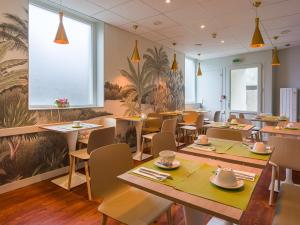 Hotels Kyriad Hotel Lamballe : photos des chambres