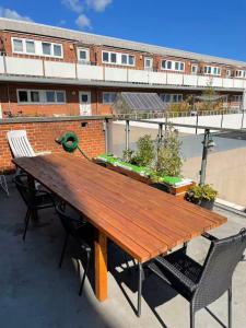 Private room in spacious copenhagen-based apartment