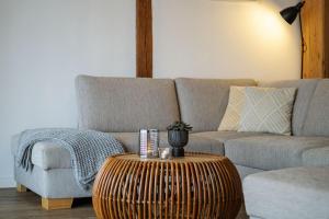 Westscheune am Mühlendamm - Meerblick, Sauna und Ofen