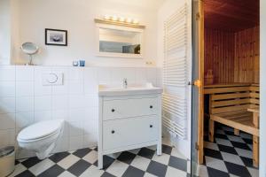 Bauernhaus am Mühlendamm - Meerblick, Sauna und Ofen