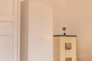 Vibrant 3BR near AKH Hospital - Perfect for Groups