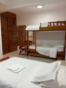 Casa Litorânea com 6 Suites