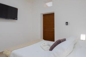 NEW! Aldea Bamboo 3 Terrace & Centro