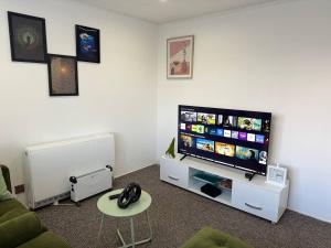 Abduls Apartment BGH Free Parking