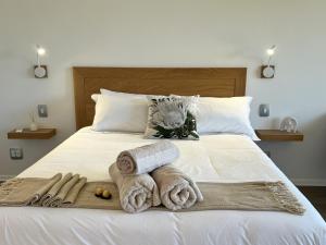 Ocean Daze Brookes Hill Suites - Beachfront Spot