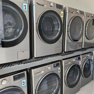 MODERN APARTMENT, 1 HAB, Piscina, ZONA Shopping del Sol