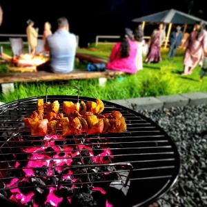 Cloud & Mist Inn-Whole Villa Stay with Mountain Views in Kotagiri, Near Ooty