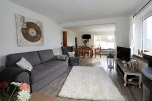 Ferienwohnung Strandgut - Tröndel