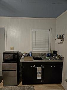 Private Cabin 1 bed and 1 bath