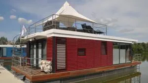 Hausboot Scarlett - LP5 - Bodenwerder