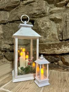 Unique Romantic Cave with air conditioner