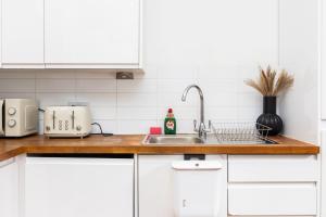 Stylish Studio Apartment in Fulham