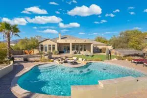 Stunning 4br Retreat W Private Pool - 纽里弗