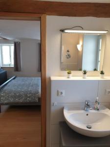 Torhaus Rattelsdorf - Wohnung 1 Sonnenblume