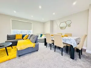 Spacious 2 Bed House with Wi-Fi Sleeps 6 in Thetford - 塞特福德