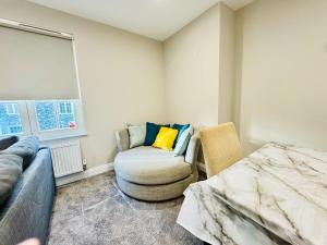 Spacious 2 Bed House with Wi-Fi Sleeps 6 in Thetford