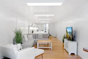 The Hidden Hideaway - Montecito