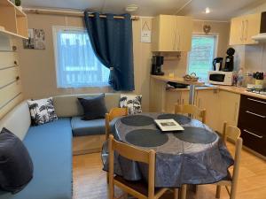 600m de la plage - Mobilhome Loka 4 personnes camping Goelands 3 étoiles